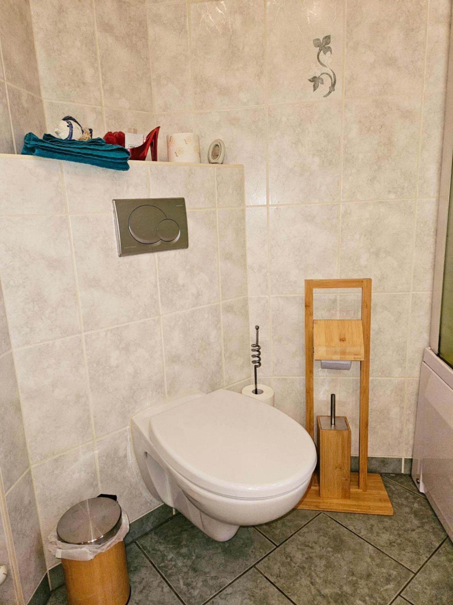Landhauswohnung Am Thueringer Meer - Fuehlen Wie Zuhause Remptendorf Luaran gambar